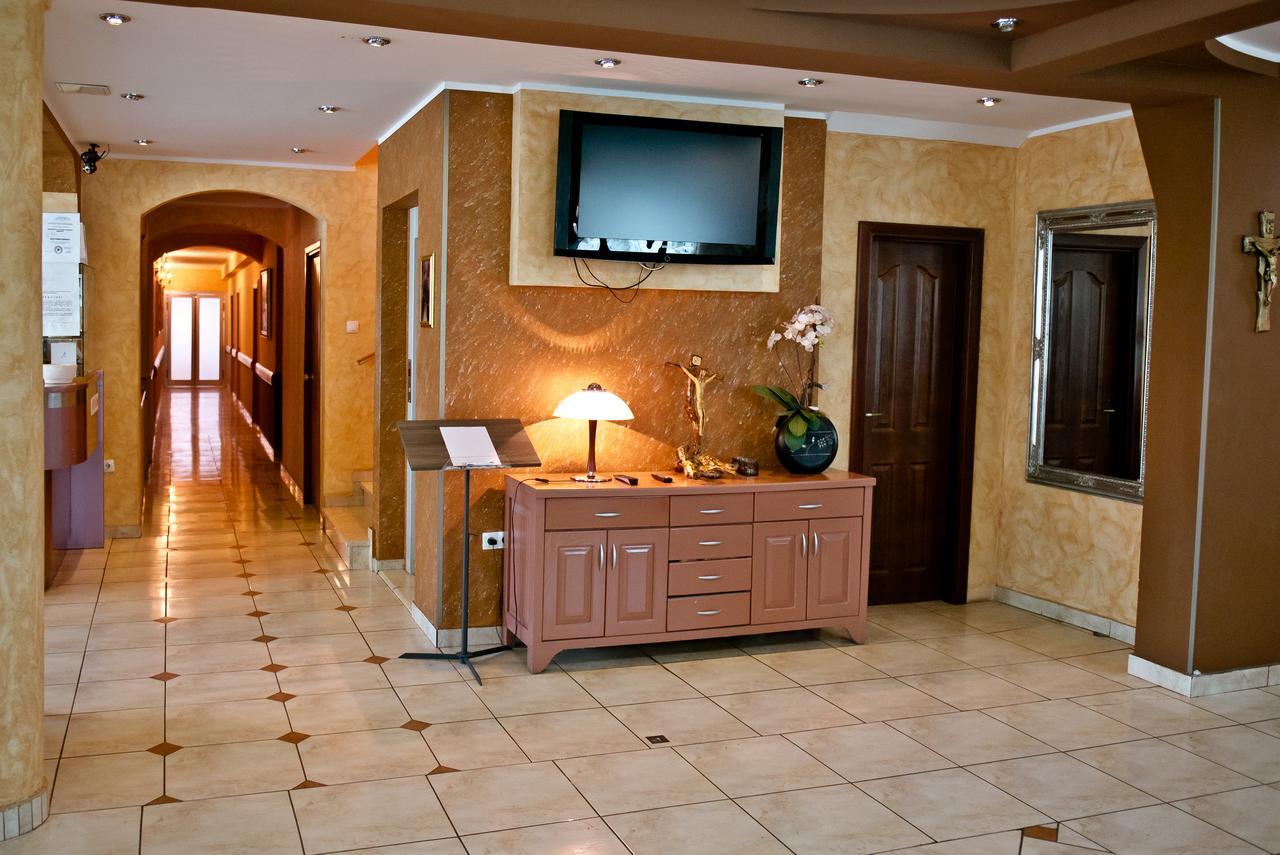 Hotel Mir Međugorje Εξωτερικό φωτογραφία